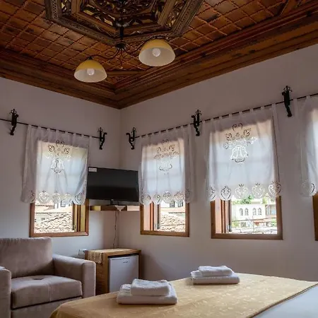 Borklad Hotel